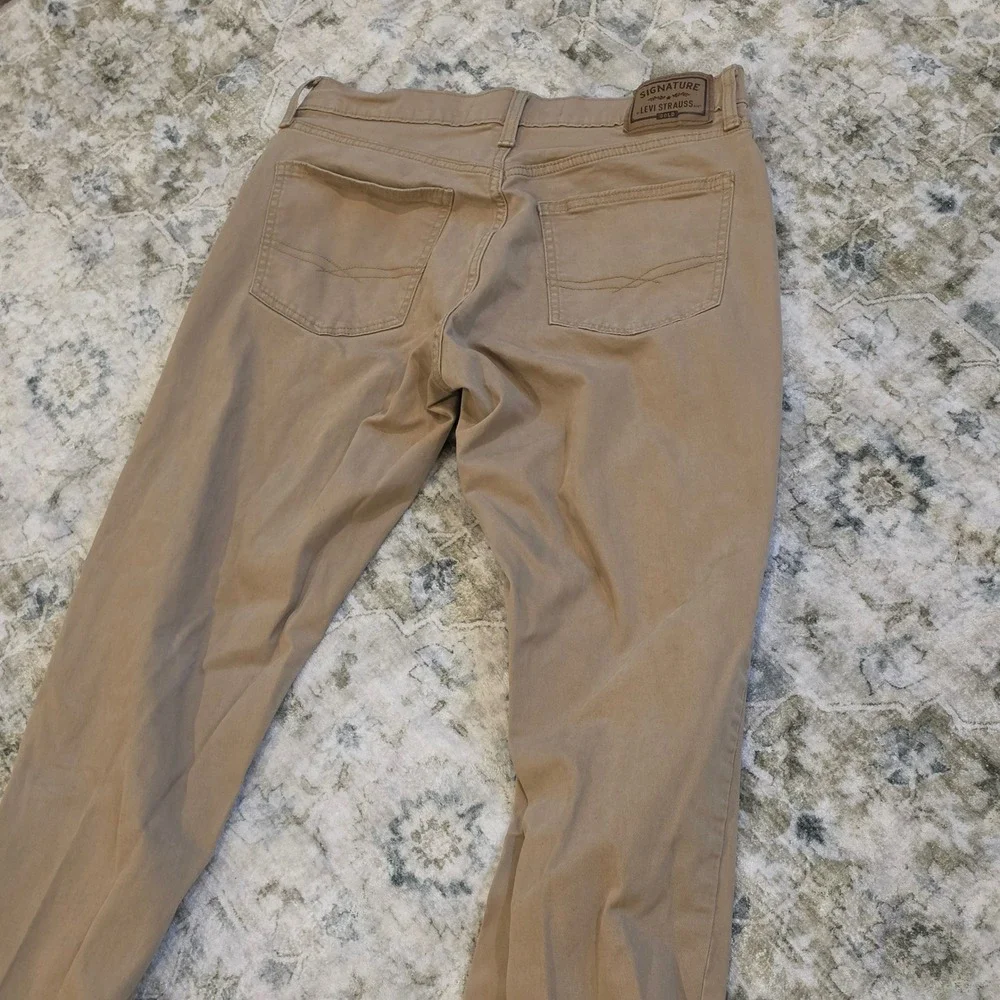 Signature by Levi Strauss & Co. Gold Label signature by